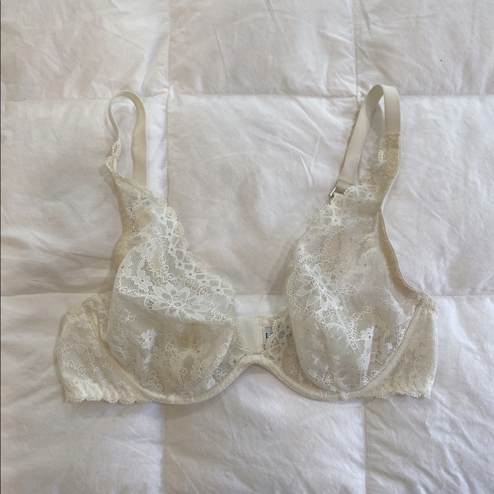 la perla lace cream bralette